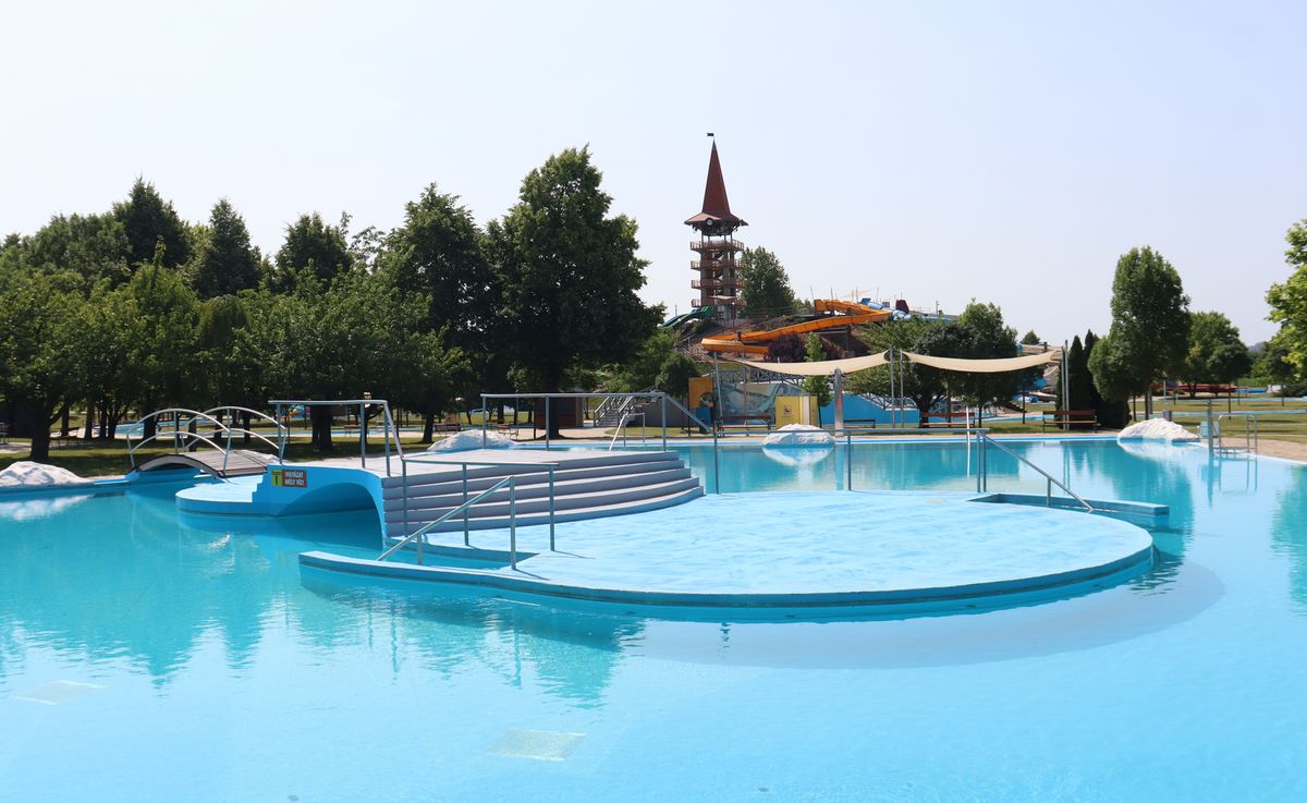 AquaCity: jótékonysági családi napot augusztus 16-án, szombaton rendezik meg.