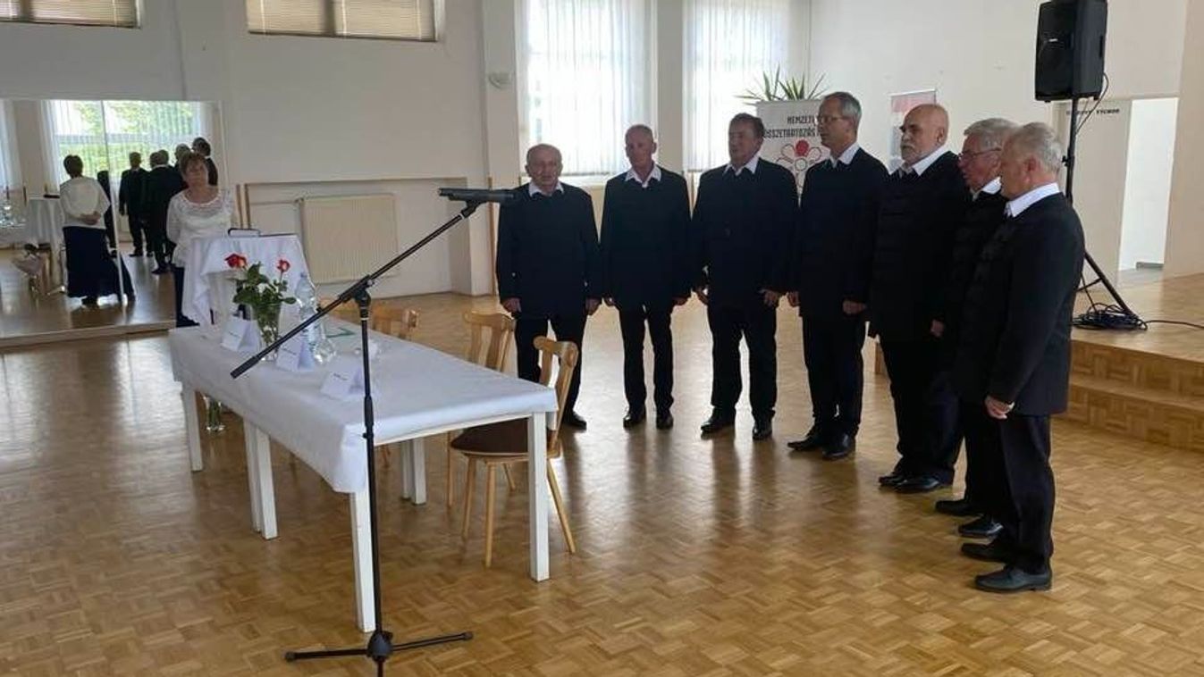 A Felvidékre vitte a magyar dallamokat a zalai népdalkör