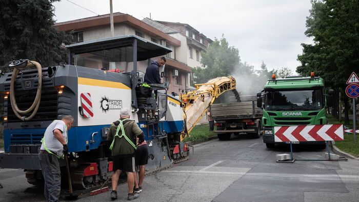 Teljes útlezárás, elkezdődtek a munkák az Ady utcában