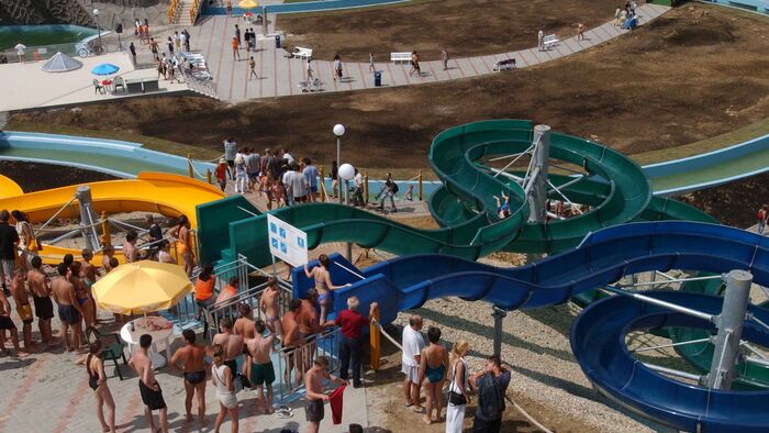 Az AquaCity megnyitója 2002-ben