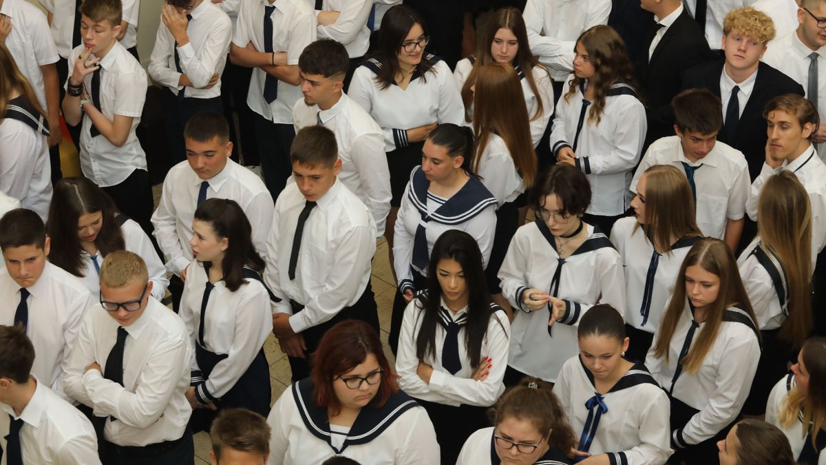 Ez lesz az új szak, amit máris rengetegen választottak – így indult a tanév a keszthelyi Közgázban (galéria, videó)