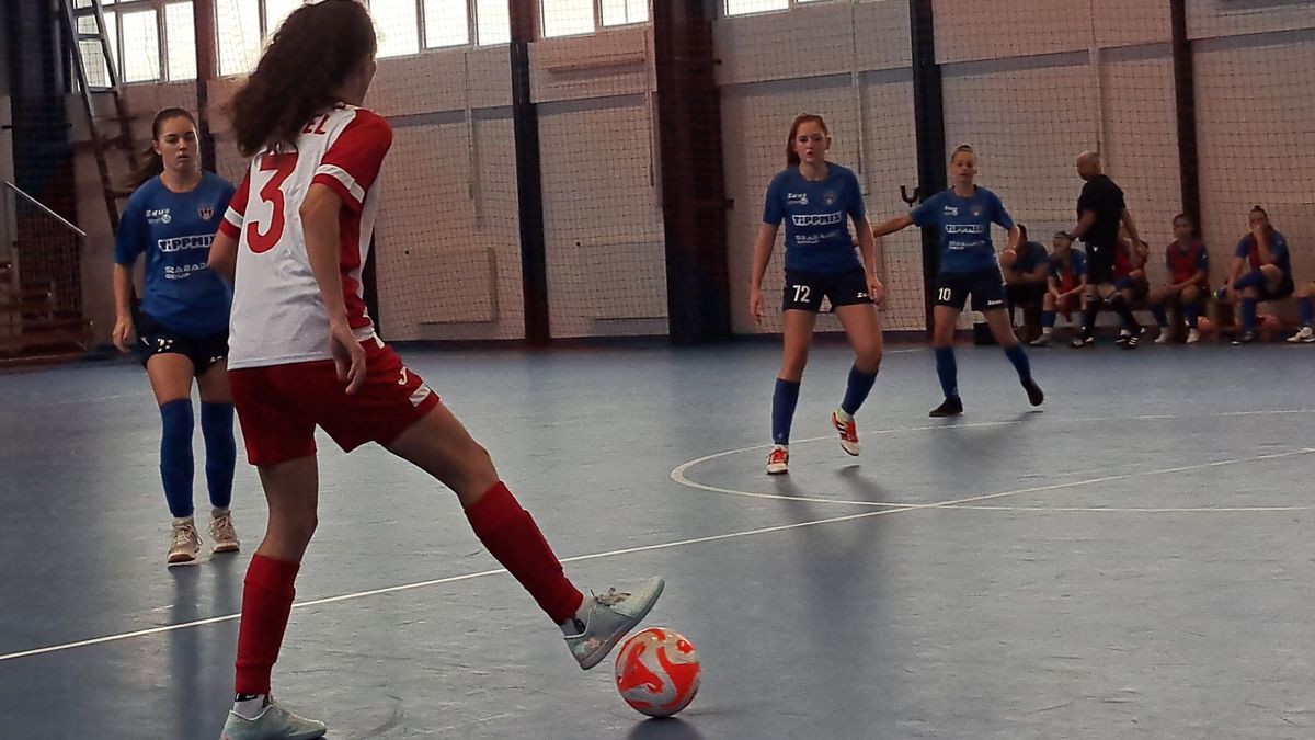 Micsoda döntetlen ekkora hátrányból! A női futsalosok már négypontosak
