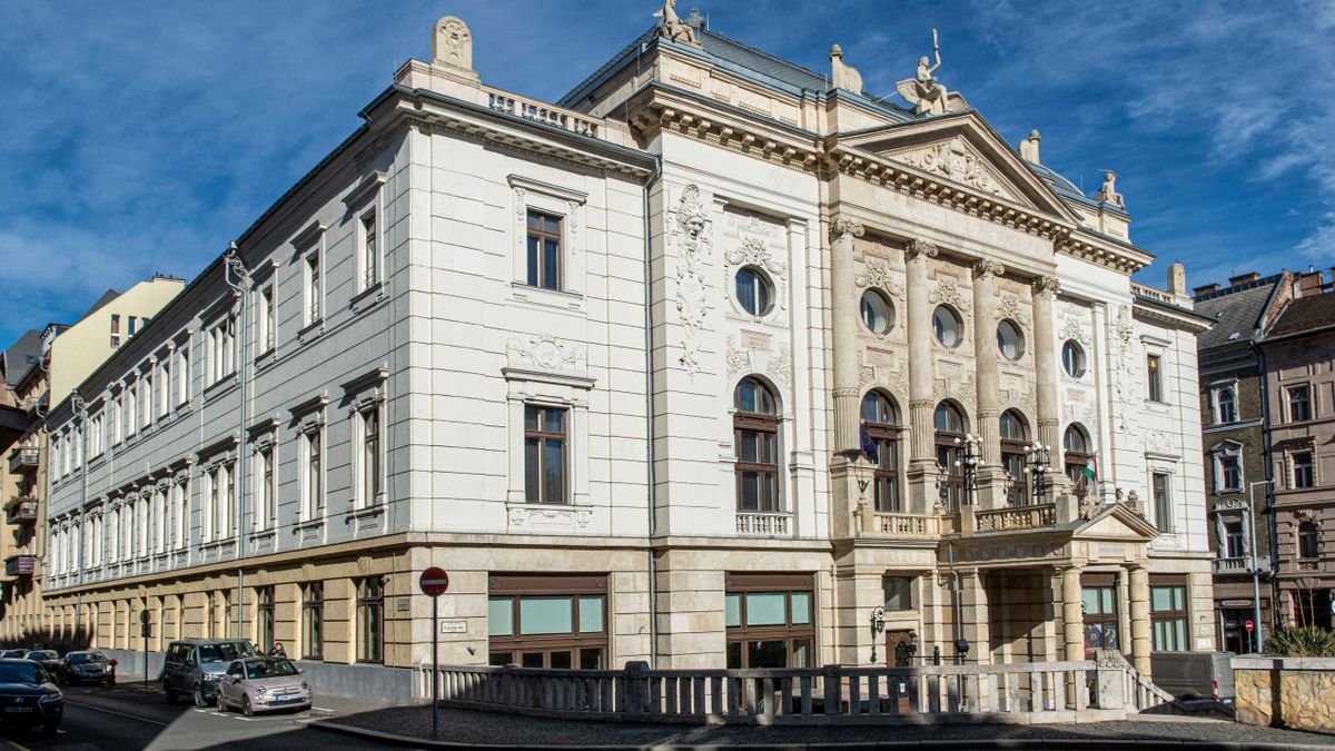 Hol tart ma a magyar világzene? – konferencia a Hagyományok Házában