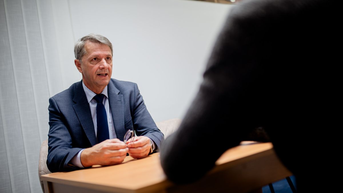 Cseresnyés Péter: A kormány megőrzi a nyugdíjak értékét, a nyugdíjasok számíthatnak ránk