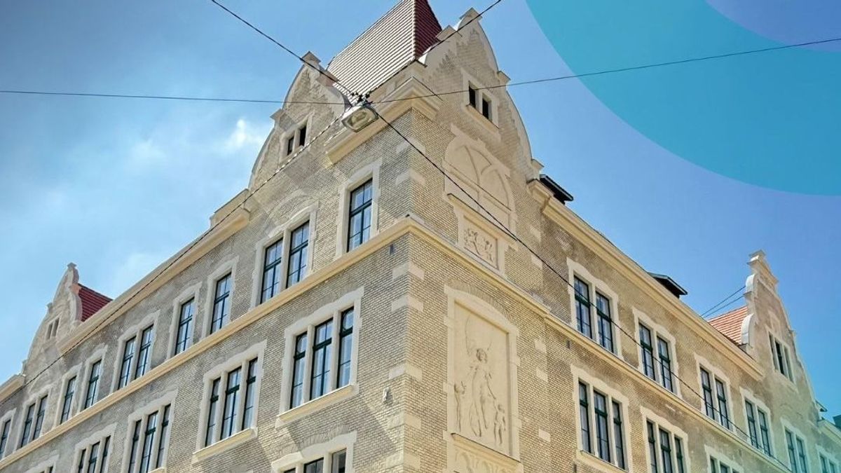 Új otthonába költözött a Maarif Iskola (videó)