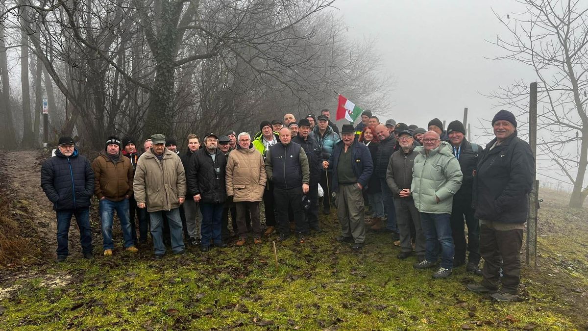 20 év után sem felejtik el ezt az évfordulót! Nem mindennapi ünnep a kertbarátoknál