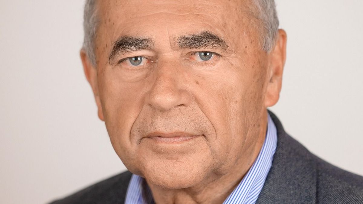 "A munkákért a világ végére kell elmenni" - hajórakodó terminált és kőfeldolgozó üzemet épít a zalaegerszegi cég