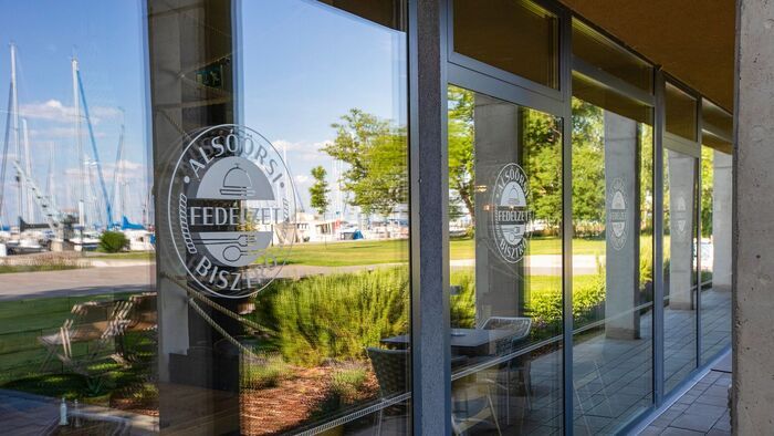 Meglepődsz, ha megtudod, mibe vágnak bele a balatoni vízimentők