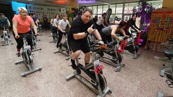 Óriás tekerés: spinning 12 órán át, zalai sikerrel