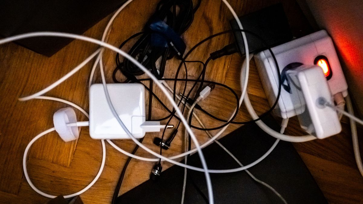 Okos az otthona? Tartson az ingatlanában tűzoltó készüléket! – 11 tipp, mielőtt felcsapnak a lángok