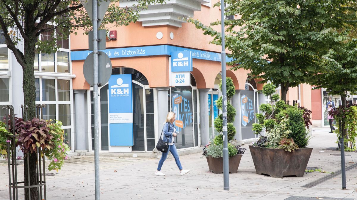 Szerencsétlen péntek: leállnak a banki szolgáltatások két nap múlva, s még többször a hónapban