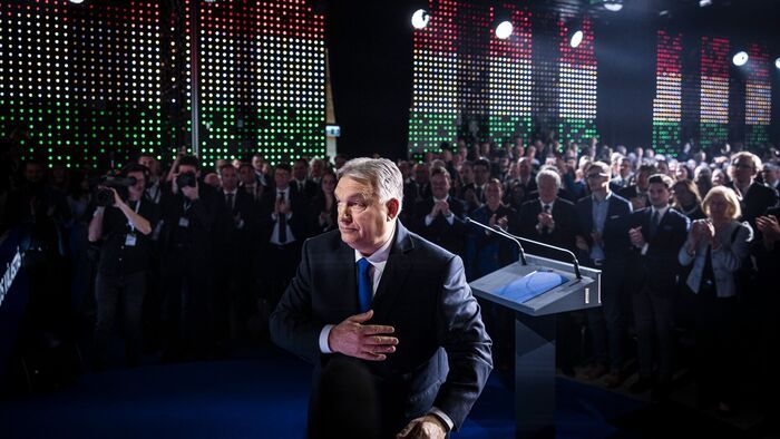 Elsöprő győzelmet arathat a Fidesz–KDNP a friss kutatás szerint