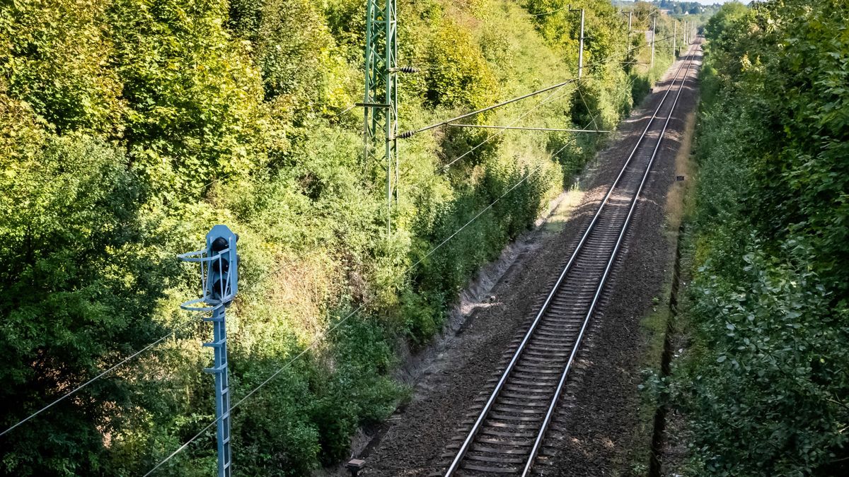 Hihetetlen mit tett egy drogos férfi a zalai vasútállomáson – tájékoztatott a rendőrség!