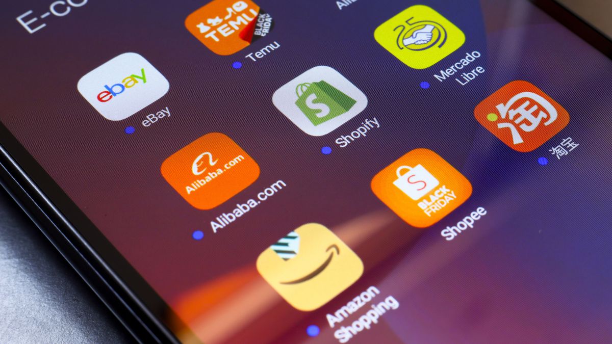 Temu, SHEIN, AliExpress, Alibaba: most jön a feketeleves?