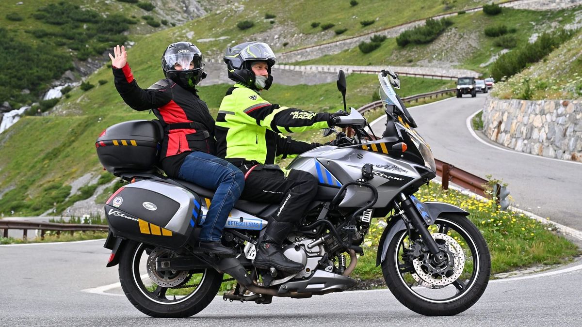 Parkolás és védőruházat: vajon meghallgatásra találtak a javaslatok a minisztériumban? Külföldi példákat lehetne követni