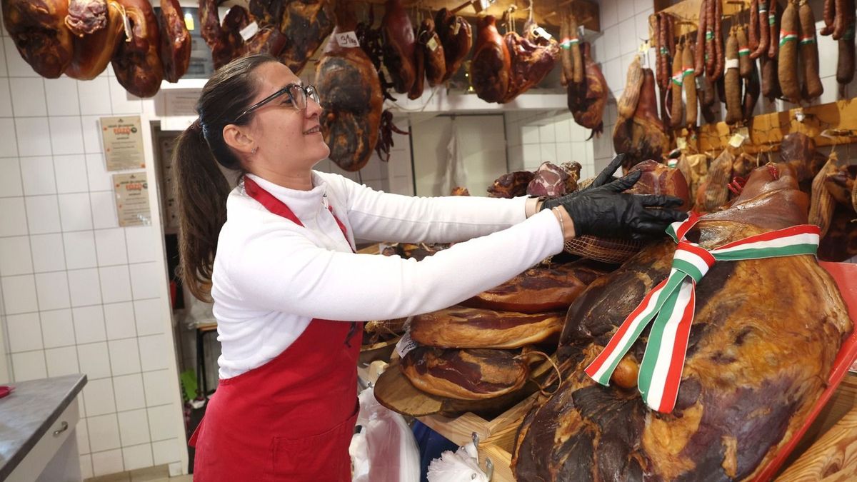 Sonkamatek: Megnéztük, milyen húsvéti sonka árakkal találkozhatunk