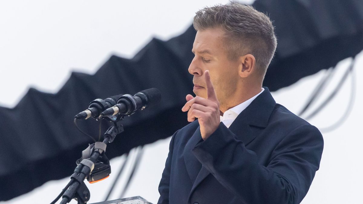 A baloldal külföldi segítséggel akar kormányra kerülni, most átlépték a vörös vonalat