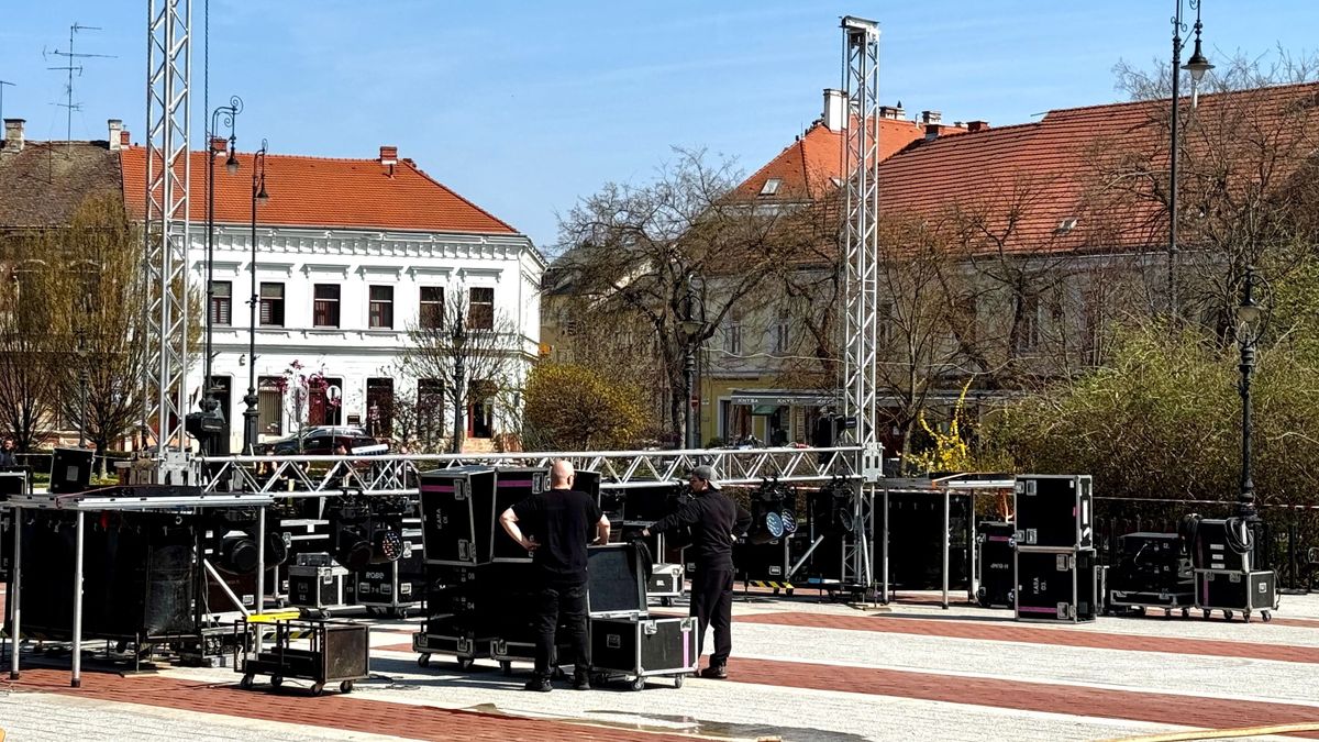 Várják a zalaiak Orbán Viktort – készül a színpad a nagykanizsai Erzsébet-téren