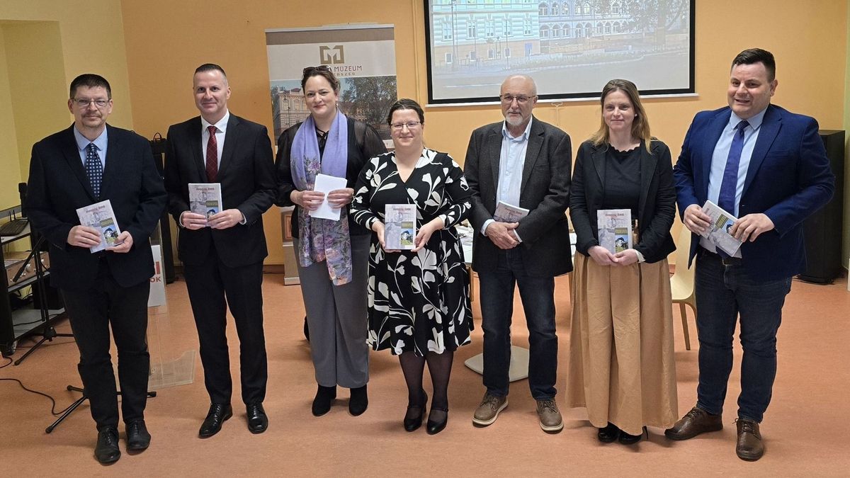 A koccintás előtt: ebben a füzetben azt is elolvashatod, amire nem gondoltál...