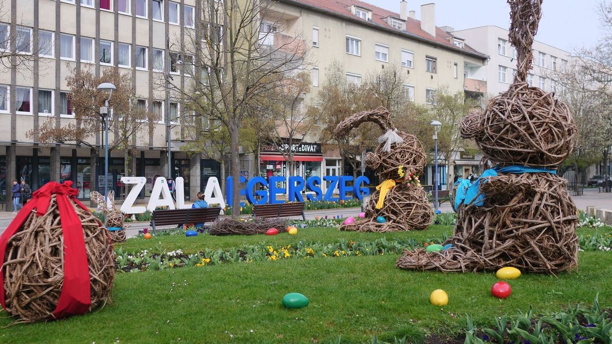 Húsvéti díszbe öltöztek a zalaegerszegi utcák és terek, ünnepi hangulatban a város (képgaléria)