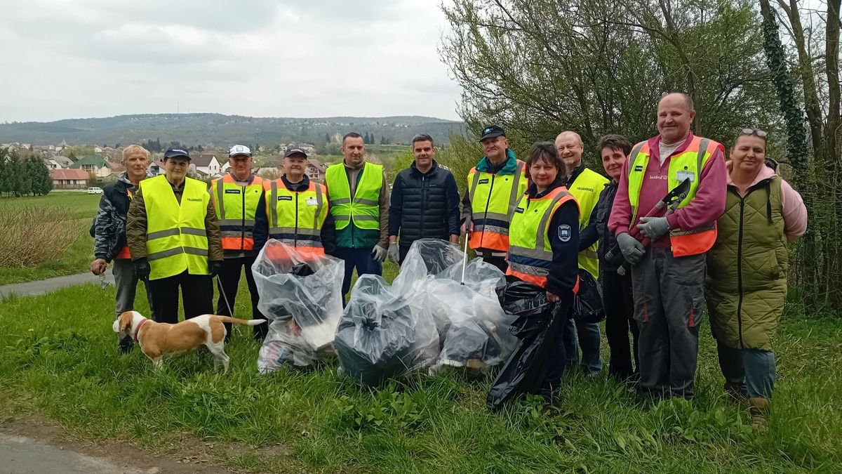 A zalai polgárőr egyesület tagjai megint példát mutattak – kesztyűt és zsákot ragadtak