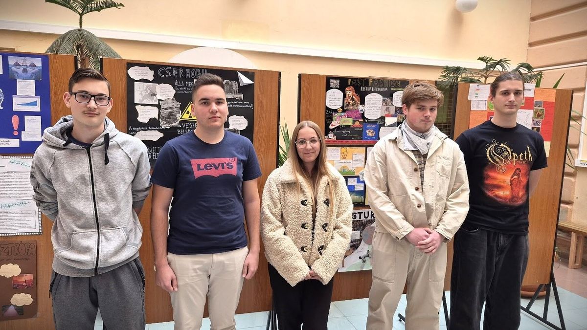 Illegális bálnavadászat, tömegturizmus, sugárszennyezés: a fiatalok nem kérnek belőle (galéria, videó)