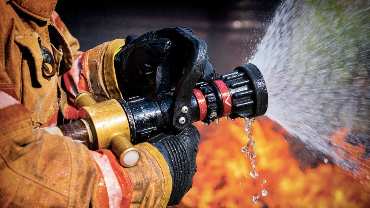 Nagy a baj Zalában! Több szerrel vonulnak a tűzoltók