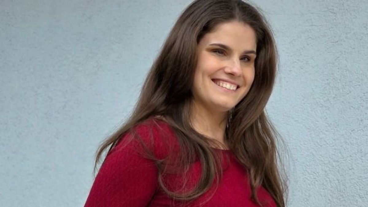 Látás nélkül is mehet jól a hajformázás – Agárdi Szilvi videóban bebizonyítja (videó)