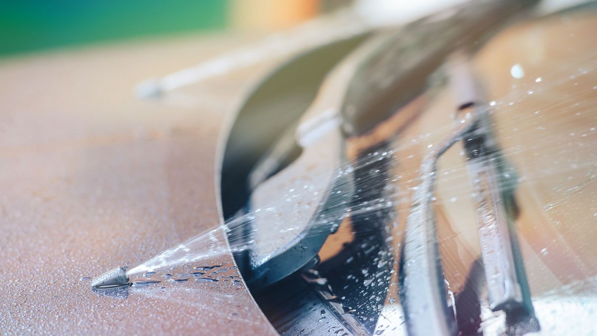 Ablakmosásért börtönbüntetés? Valós az autós abszurd, Magyarországon is