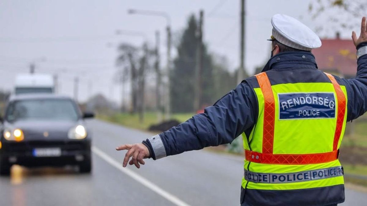 Nehogy tragédia legyen a locsolkodásból! – A rendőrség a motorosoknak is üzent (videó)