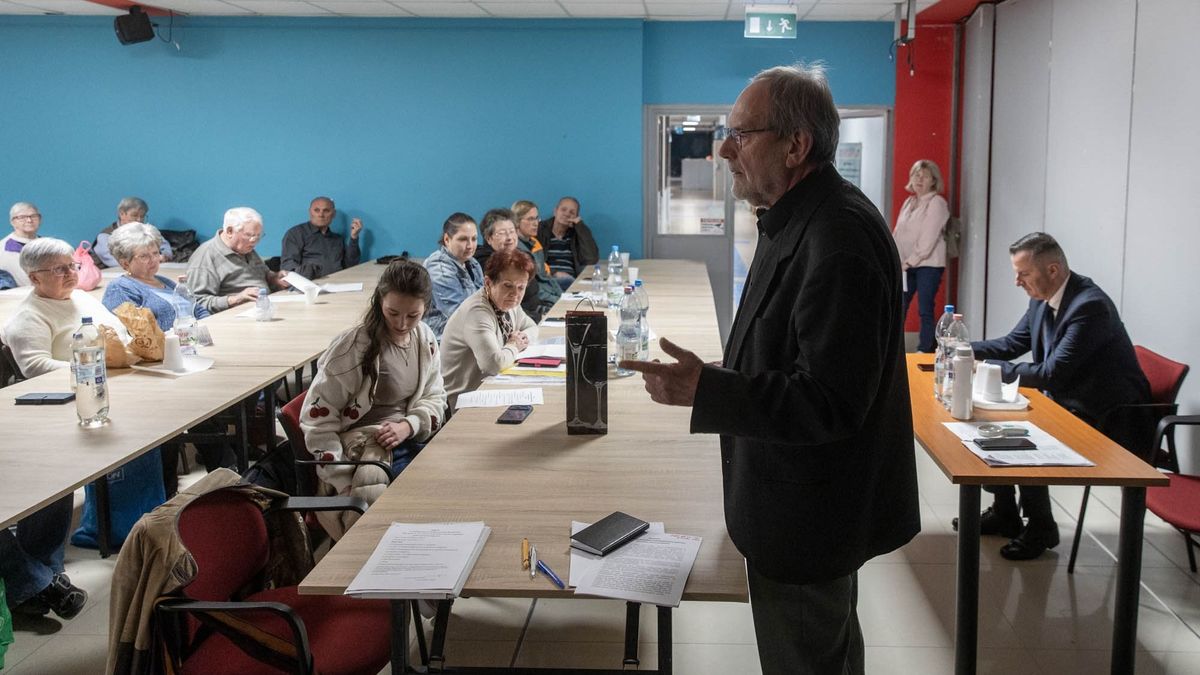 Idén sem feledkeznek el vak sortársaikról