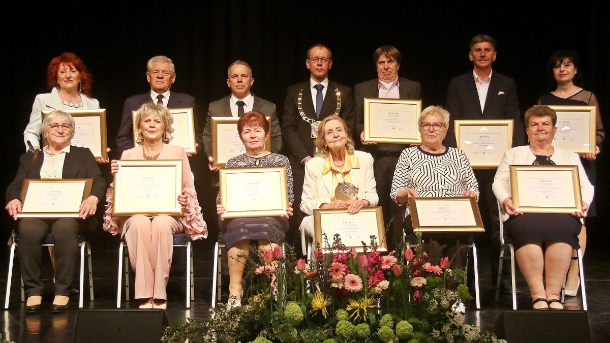 Kitüntetések a Város Napján: három díszpolgári címet és három pro urbe díjat adtak át (galéria)
