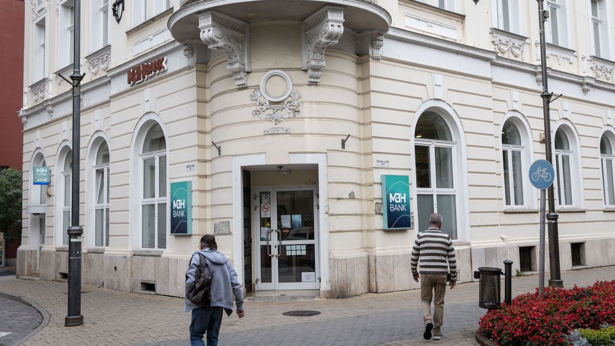 Sokakat érint: átmenetileg ezek a szolgáltatások akadozhatnak az egyik magyar banknál