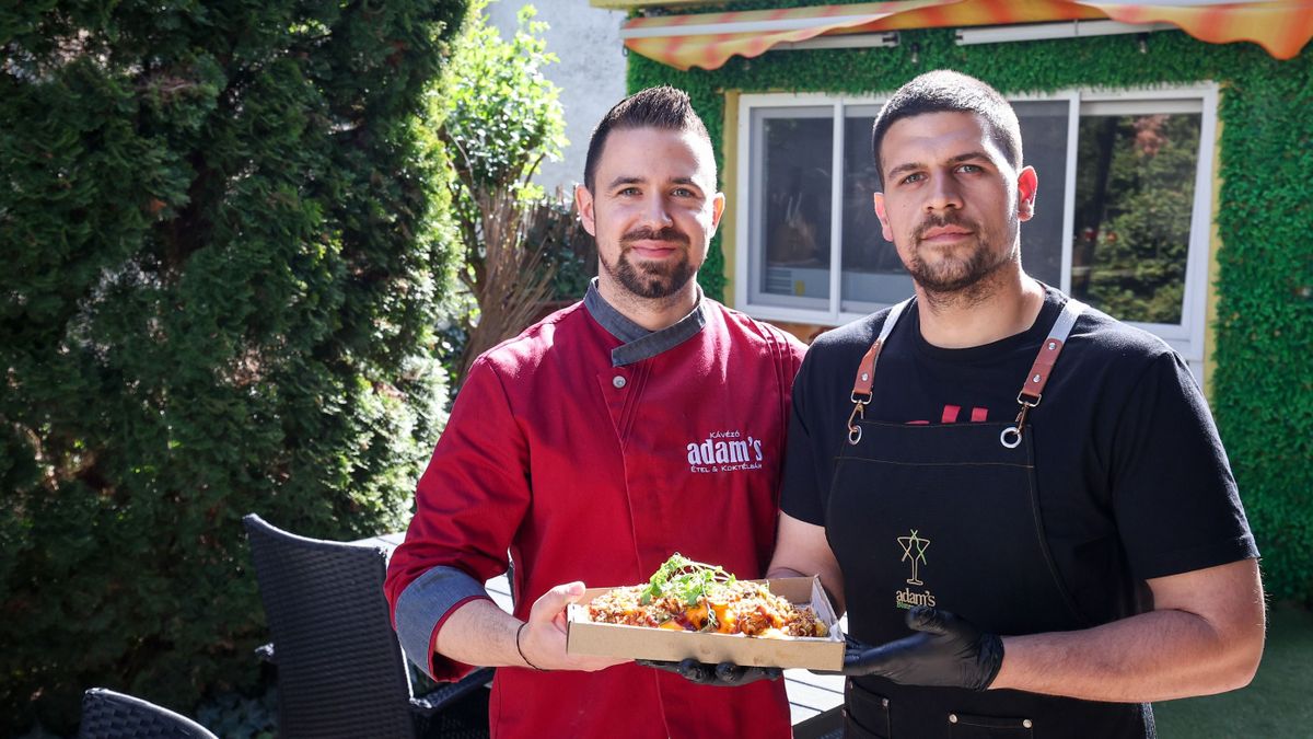 Nálunk is megjelent a TikTok-sztár étel: a „dzsekis