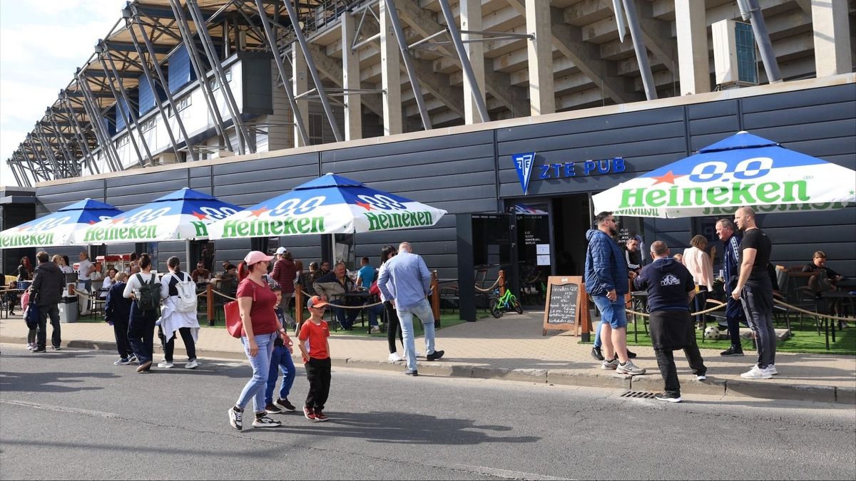 Megnyílt a ZTE Pub – ZTE FC–Puskás FC NB I.-es találkozó (folyamatosan frissülő cikkünk)