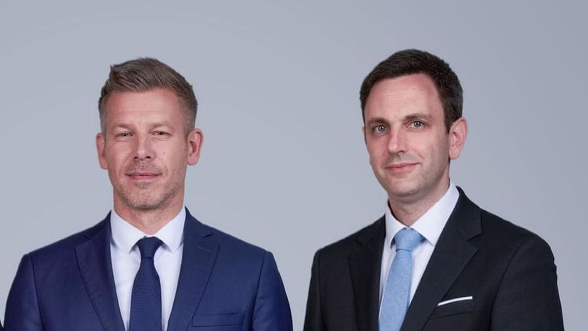 Magyar Péter sógora benyújtotta az Alaptörvény módosító javaslatát, Orbán Viktor visszatérésétől félnek
