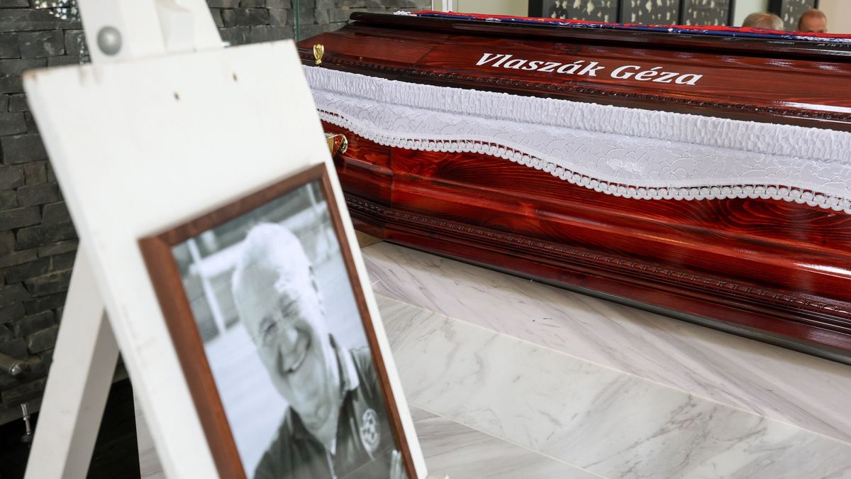 Több százan kísérték utolsó útjára id. Vlaszák Gézát Nagykan