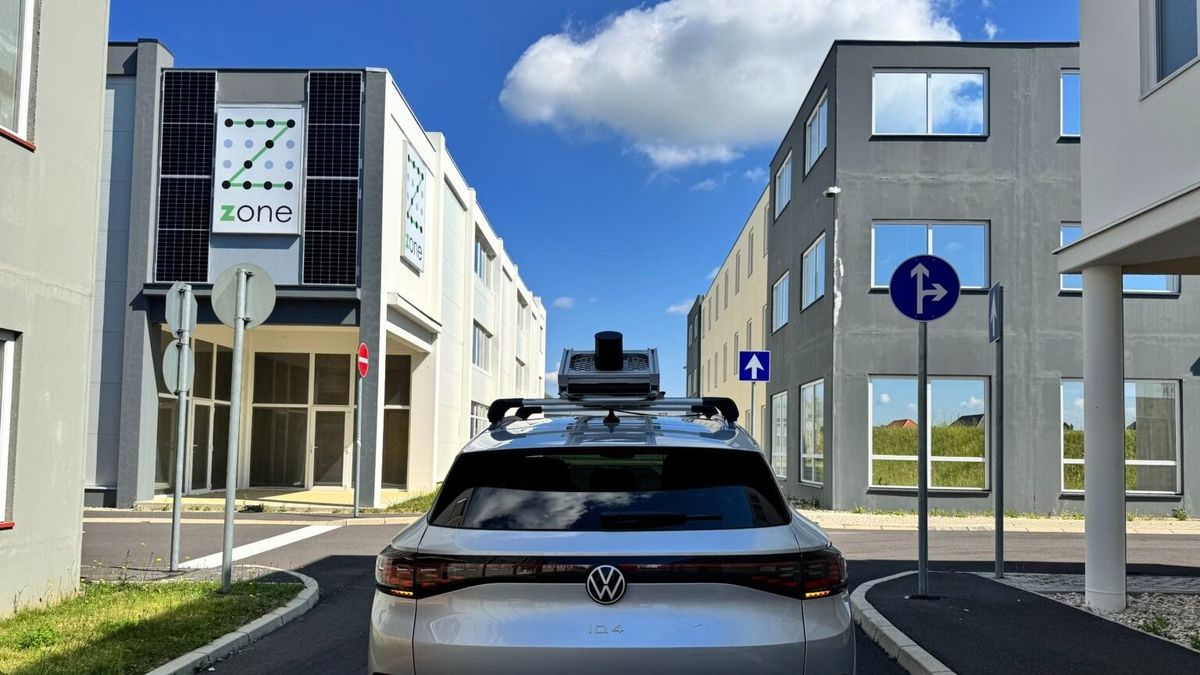 Digitális térképre rakják a ZalaZONE tesztpályát – a sofőr nélküli autók közlekedéséhez ez nélkülözhetetlen