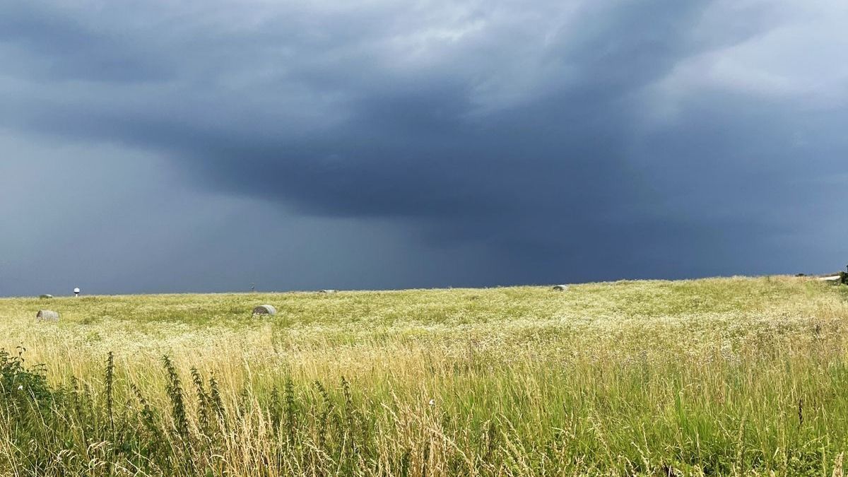 Vége a nyárnak? Ilyen idő vár kedden Zalában, riasztást is kiadtak