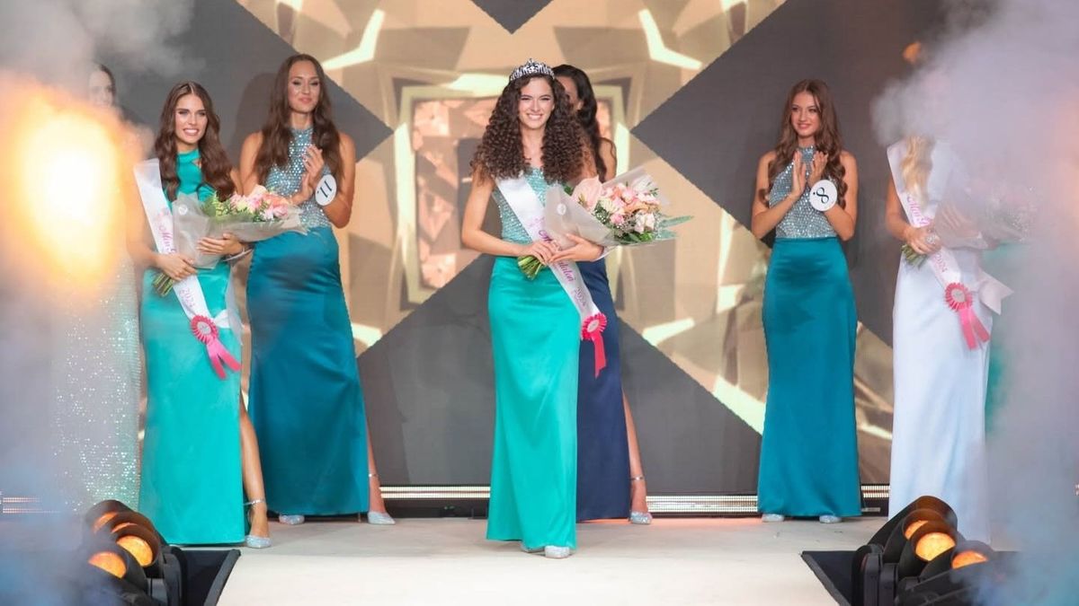 Megérkeztek az első fotók a Miss Balaton top12 versenyzőiről!