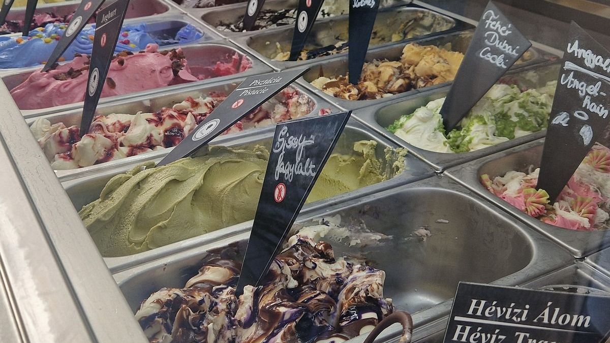 Zalai strandok és árusok kerültek a NAV célkeresztjébe