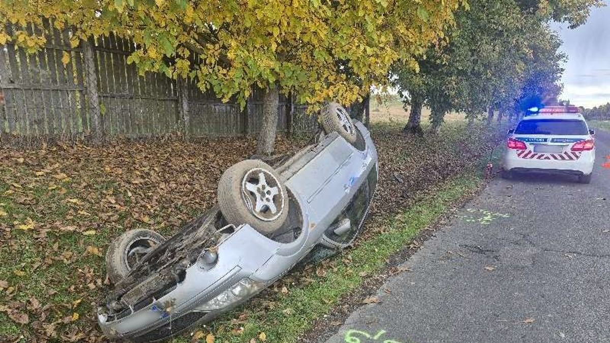 Soha ne vezessen így: fejre állt és totálkárosra törte autóját a részeg sofőr a zalai úton