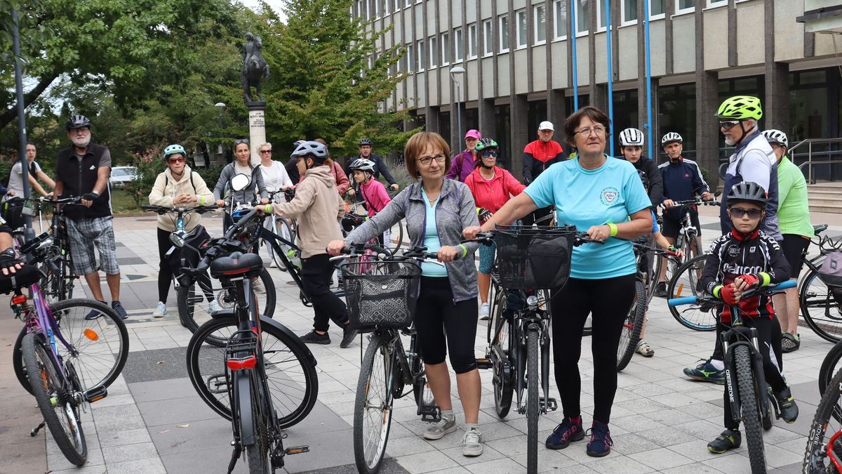 Háromévestől a nyugdíjasig nyeregbe pattant mindenki: így tekert szombaton Zalaegerszeg! (videó)