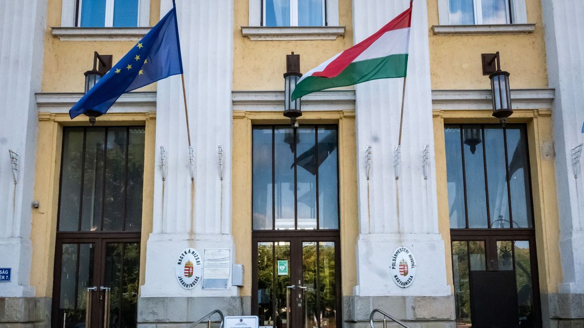 Milliók tűntek el egy nagykanizsai dohányboltból – az eladót sikkasztással vádolják