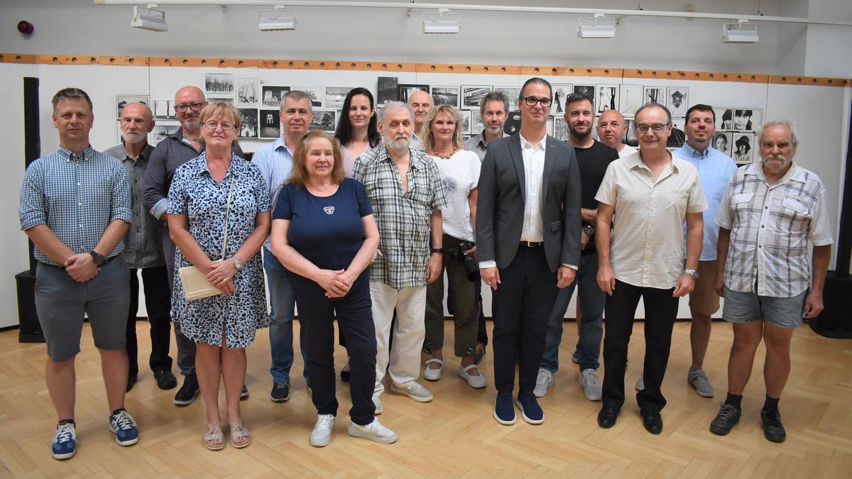 Mi a különbség egy kattintás és a fotóművészet között? – ezen a zalai kiállításon kiderül (galéria, videó)