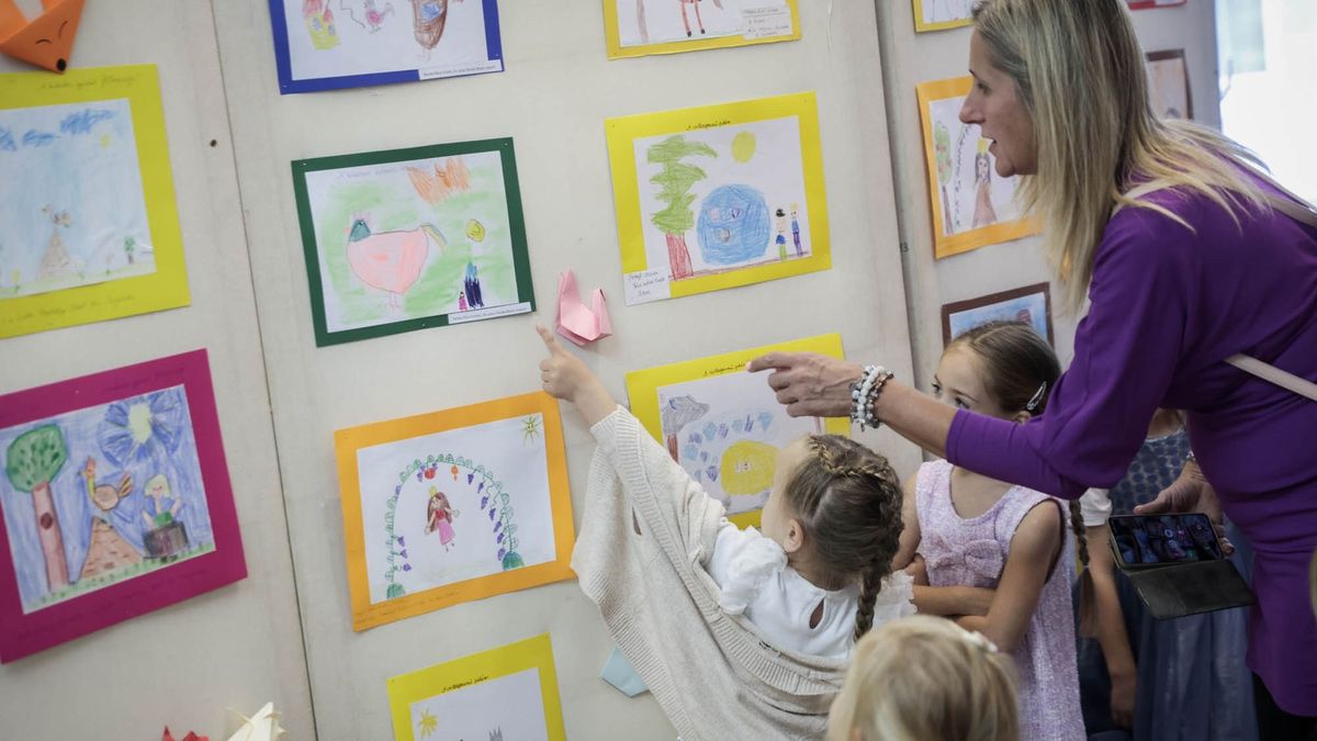„Aki nem hiszi, járjon utána” – ovisokat ünnepeltek a Deák-technikumban (galéria)
