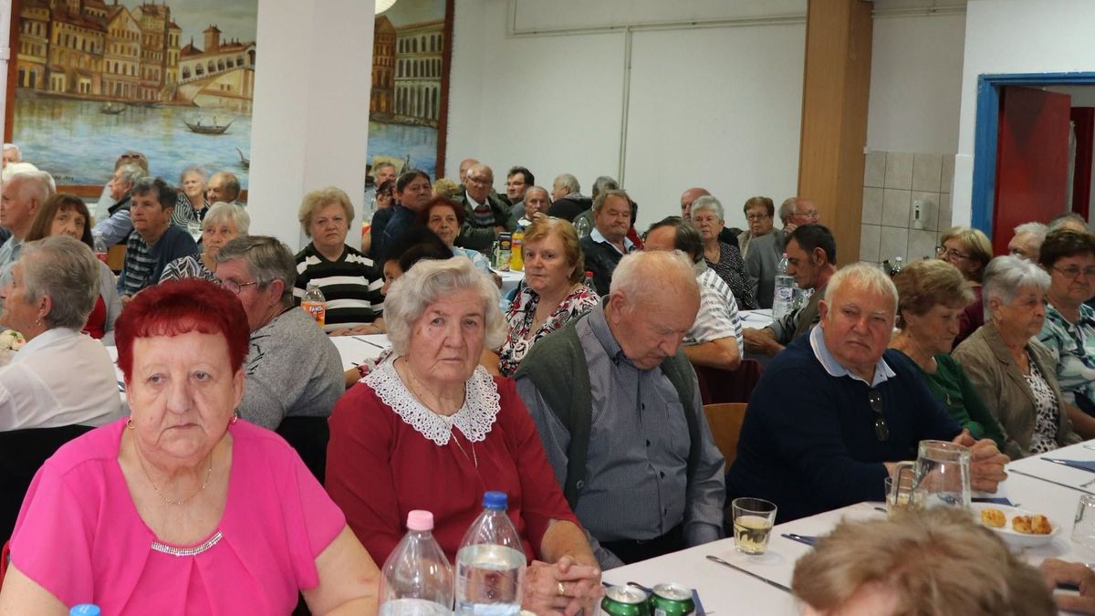 98 éves a város legidősebb lakója – különleges ünnepséget rendeztek a zalai településen